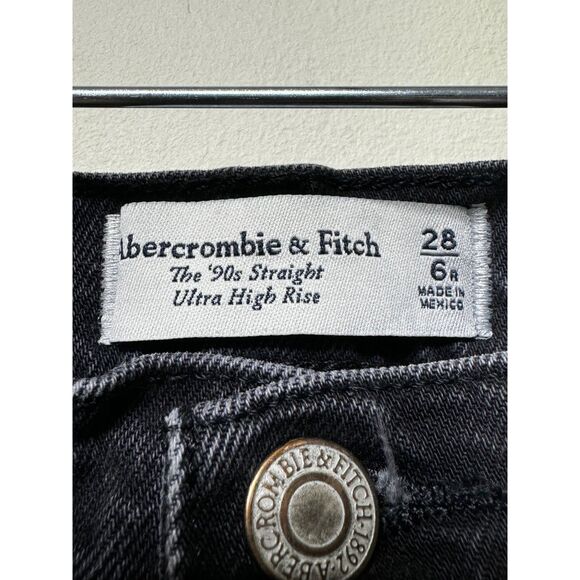 ABERCROMBIE & FITCH 90's Straight Ultra High-Rise Jeans, Black Destroy, Sz 28/6 - Picture 11 of 13